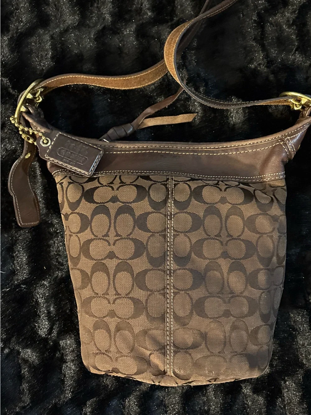 Coach stylish brown